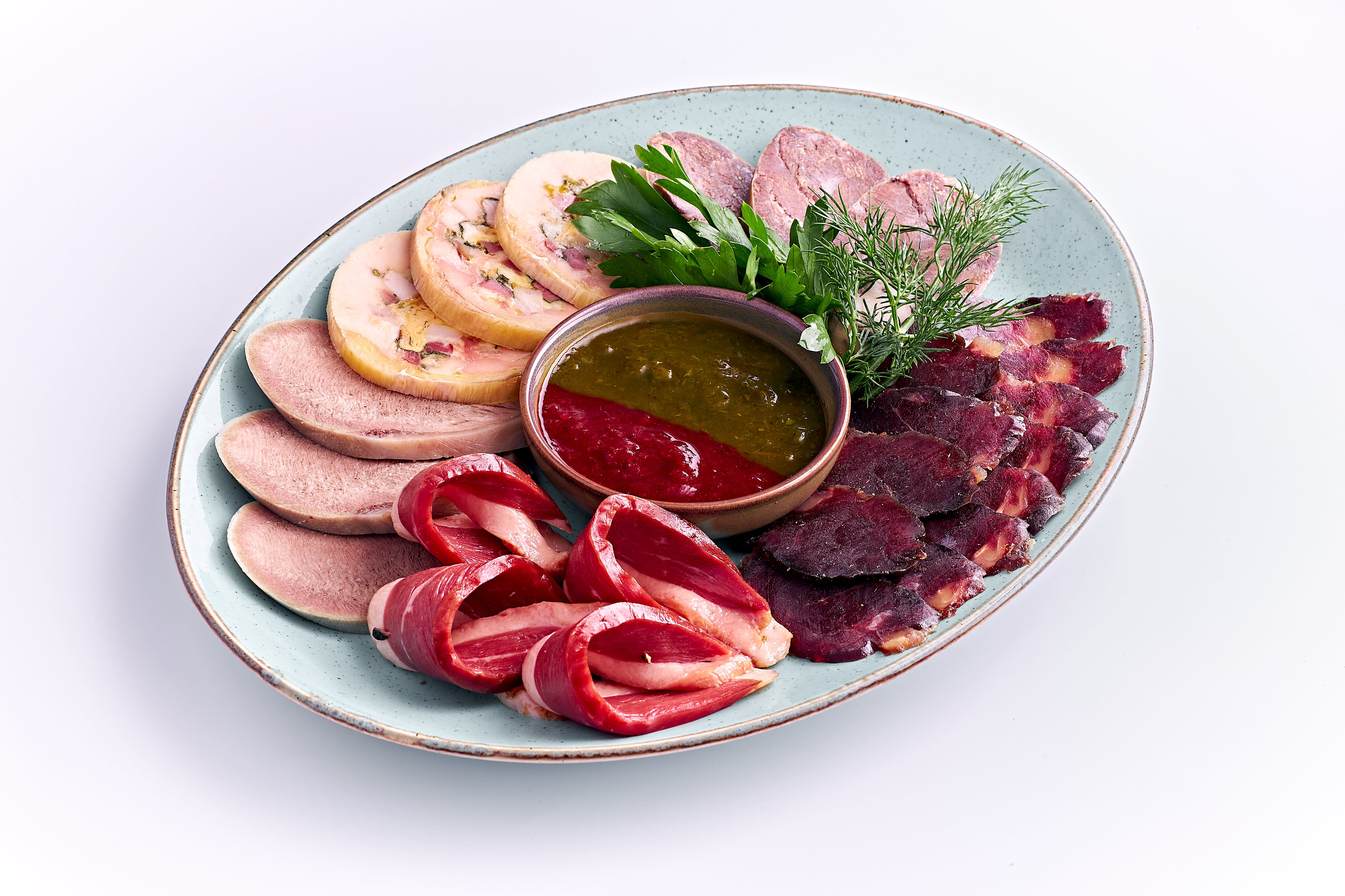 Мясные закуски