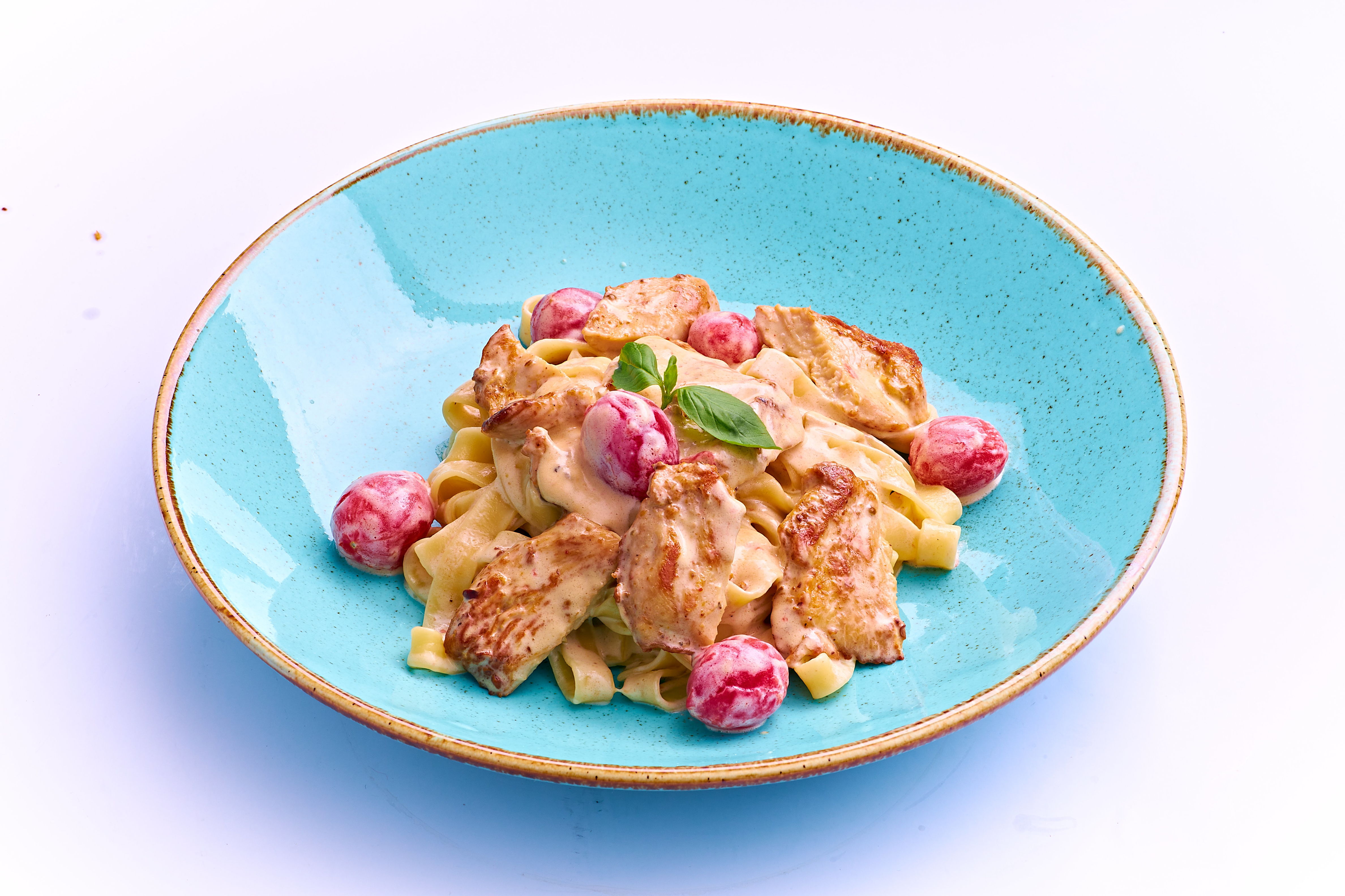 Феттучини с цыплёнком